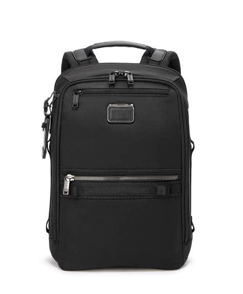 tumi uae